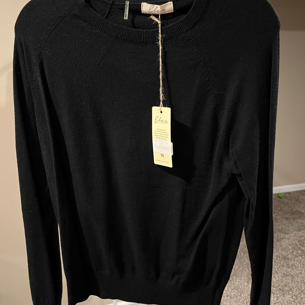 NWT Elan Black star Sweater